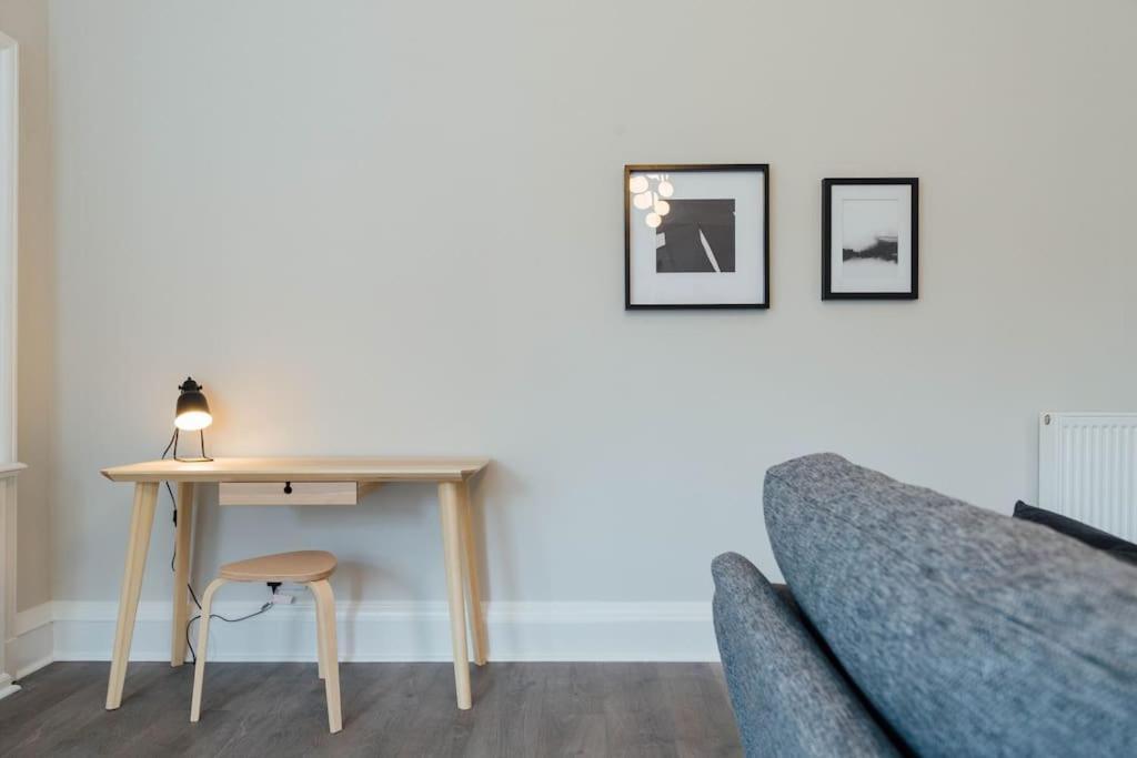 Stylish Stirling Apartment - Free Parking Kültér fotó